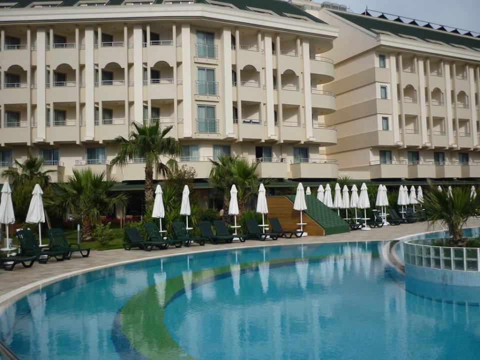 Pool Calimera Hane Garden