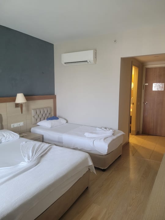 Zimmer Side Aquamarin Resort & Spa