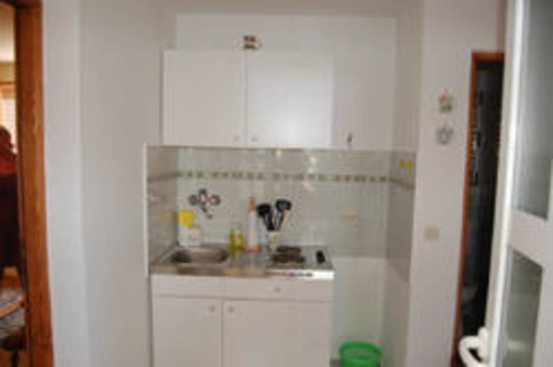 Kitchen Guest House Vulesa