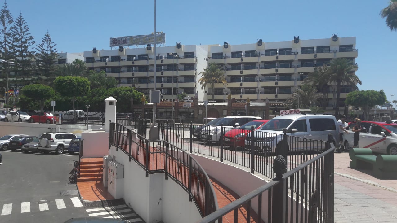 Außenansicht Hotel Rey Carlos