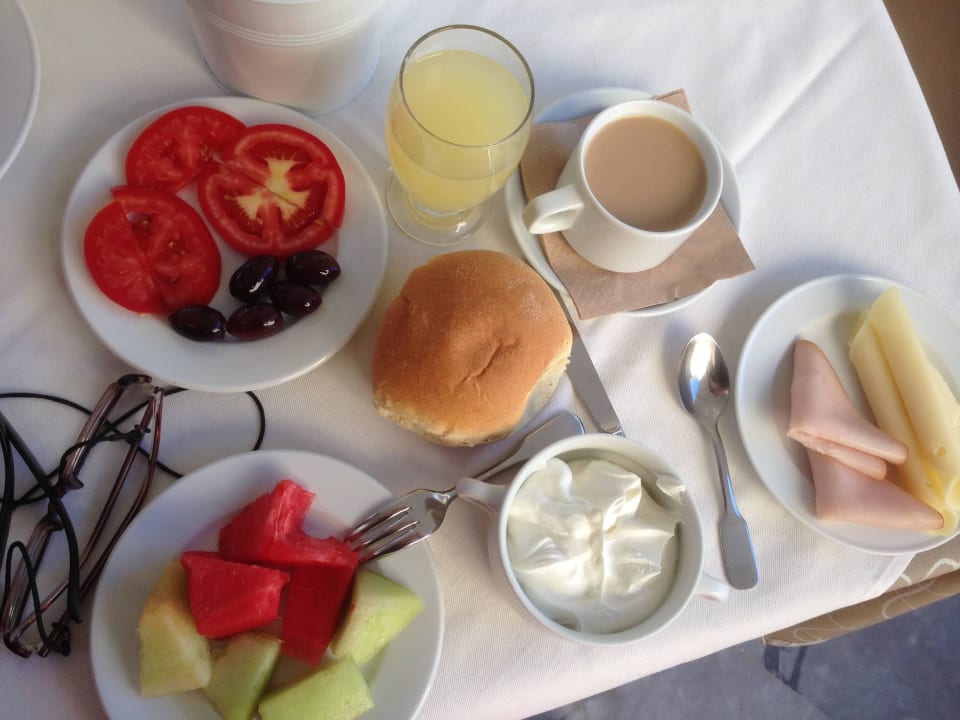 Frühstück :-) Hotel Strogili