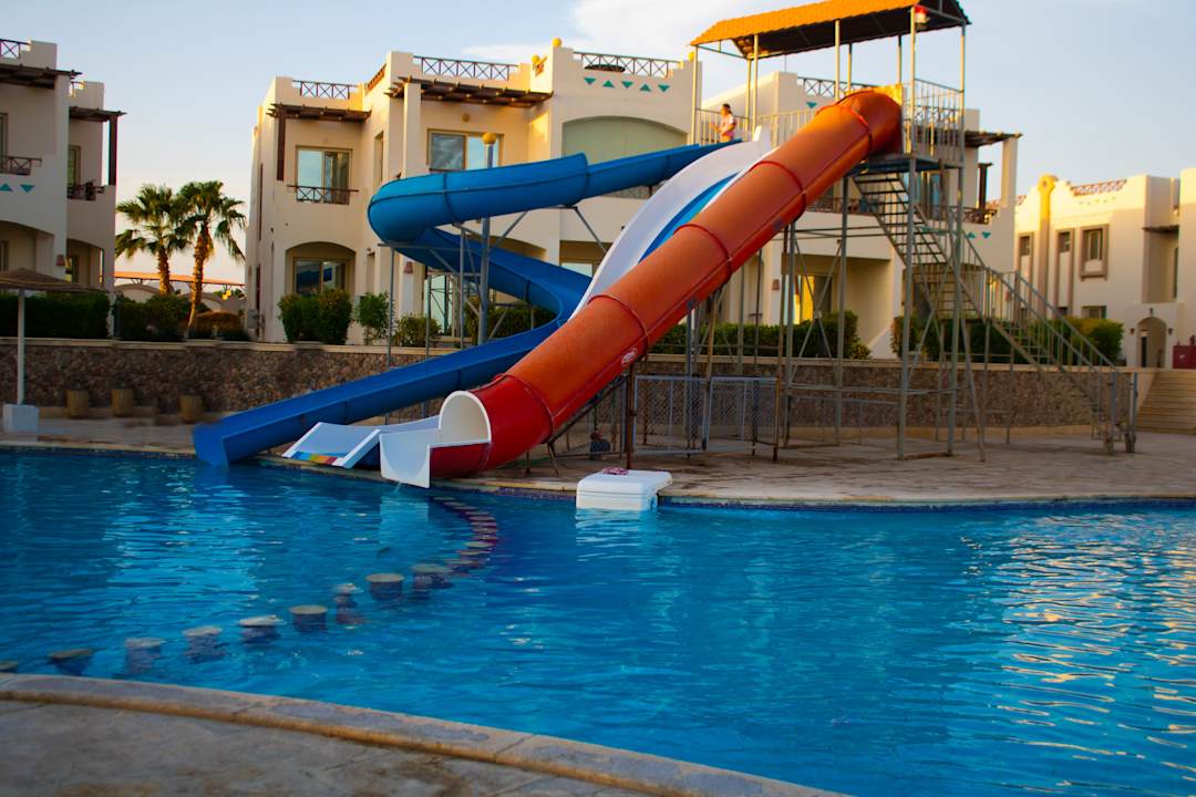 Pool Sharks Bay Resort Aqua Park & Diving Center