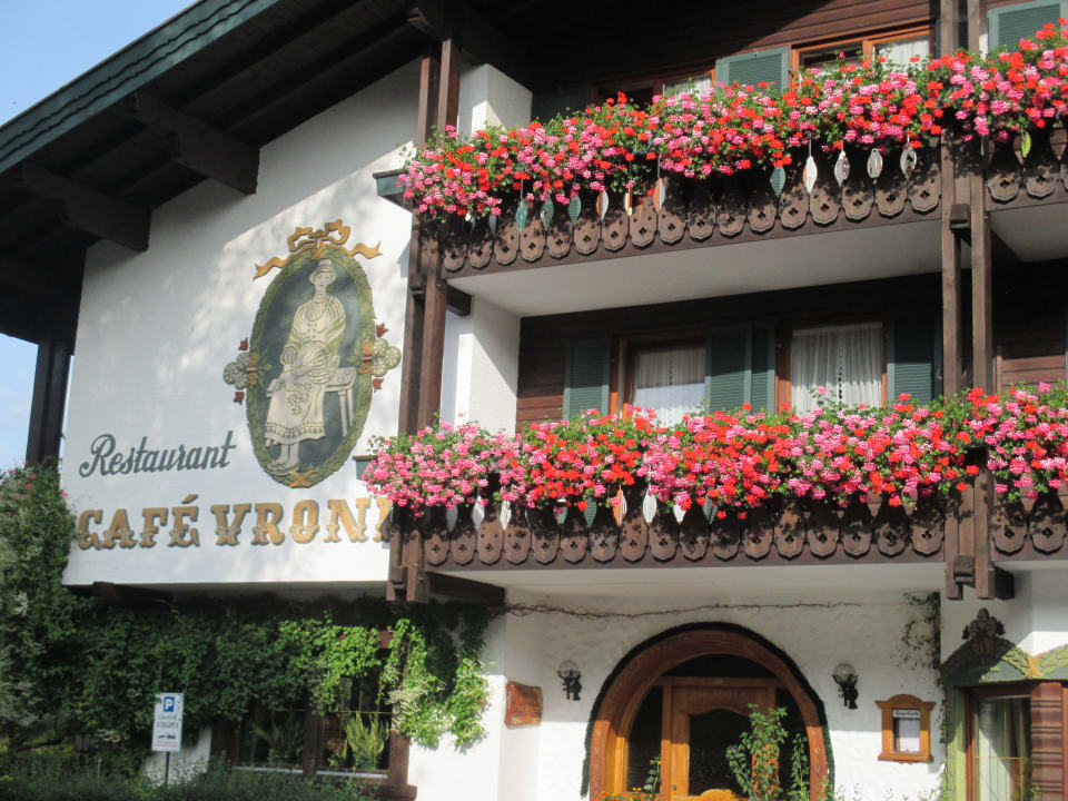 Außenansicht Gasthof-Pension Vroni