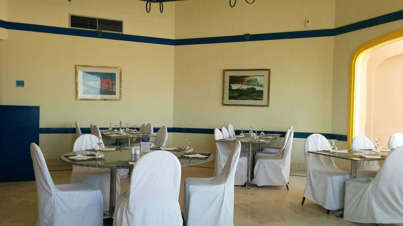 Teil des Restaurants Club Paradisio El Gouna, Red Sea