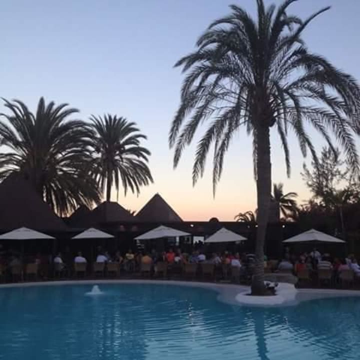 Poolanlage Corallium Beach by Lopesan Hotels - Adults only