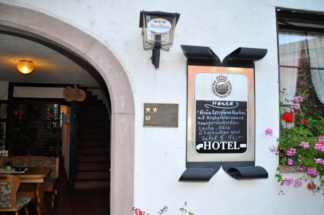 Eingang Hotel Landhaus Göller