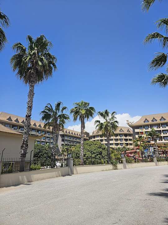 Sonstiges Well Palace Side