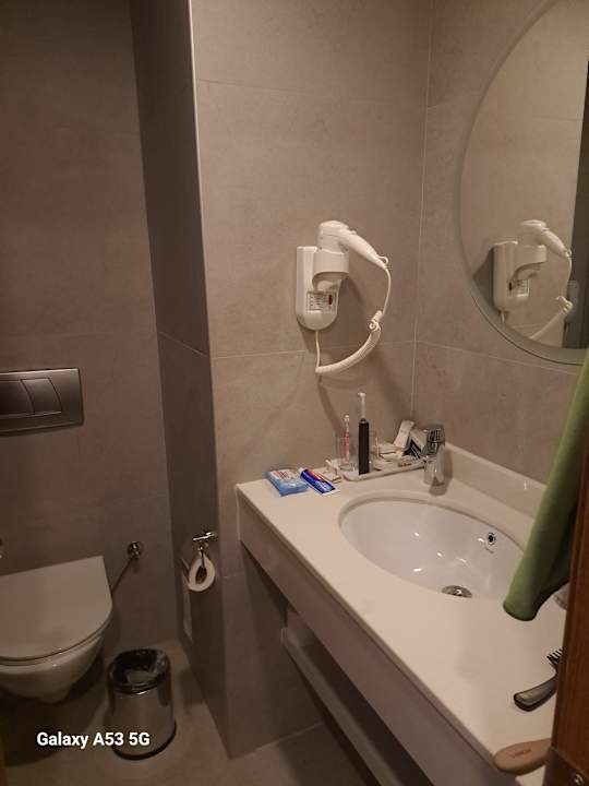 Zimmer Side Story Resort & Spa