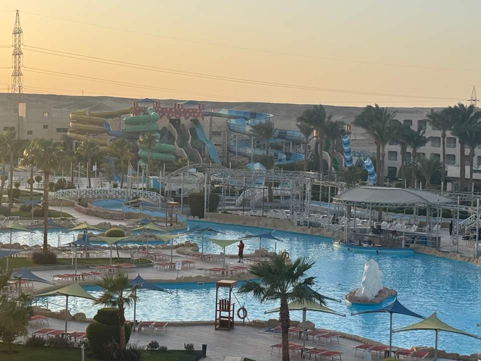 Außenansicht Titanic Resort & Aqua Park