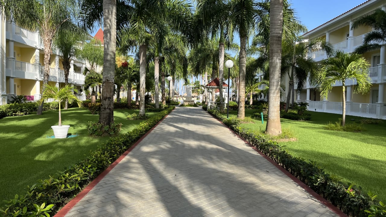 Gartenanlage Bahia Principe Luxury Bouganville