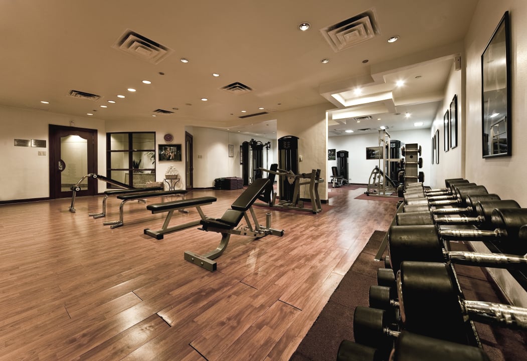 Sport & Freizeit New World Makati Hotel
