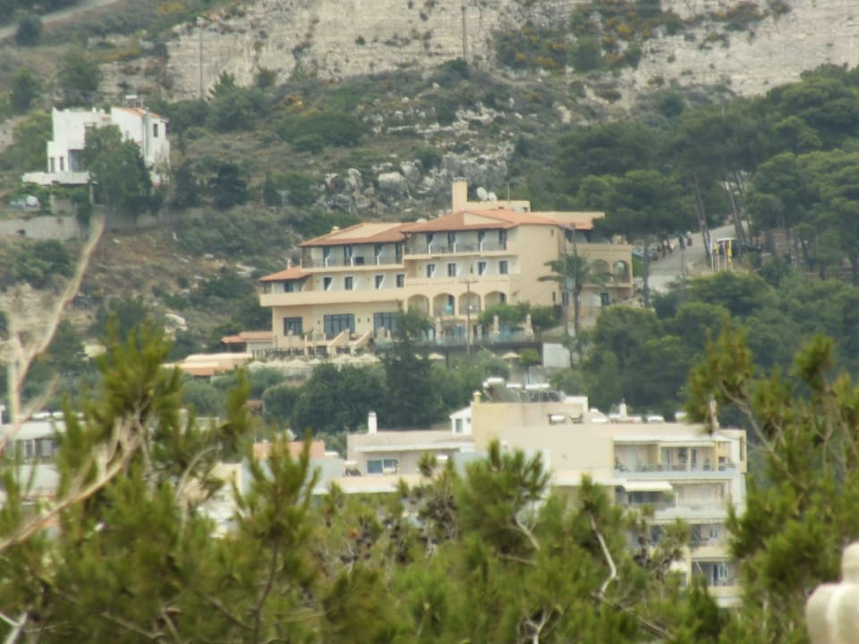 Blick zum Hotel von der Fortezza Hotel Forest Park