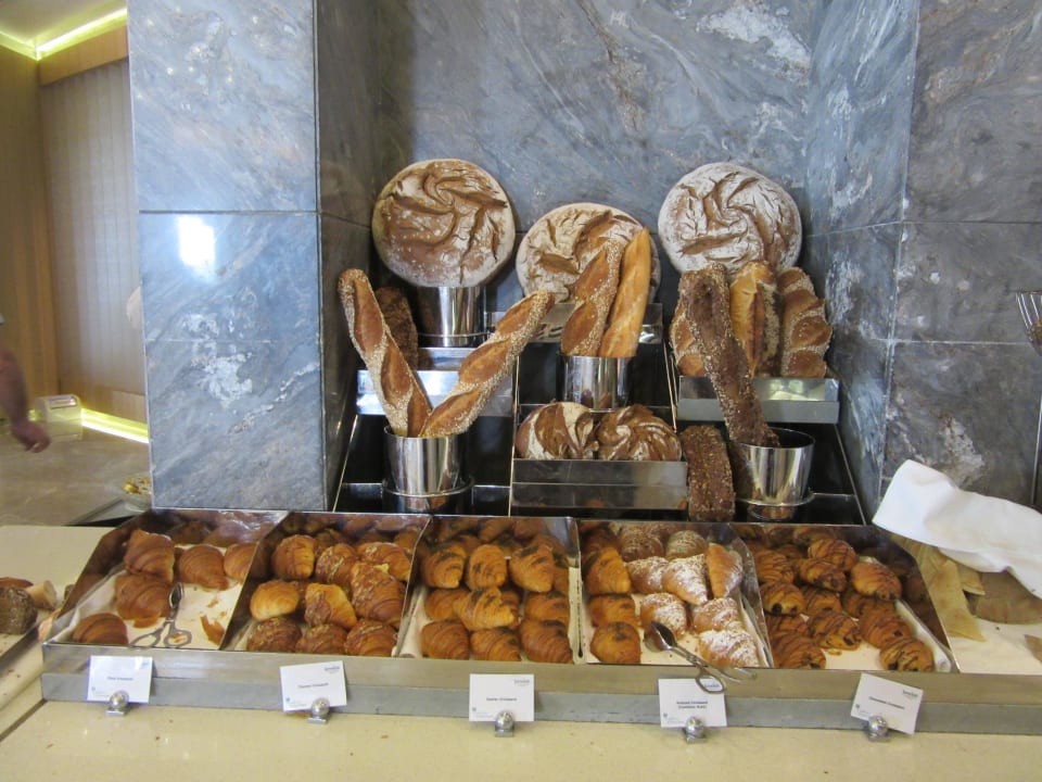 Buffet Conrad Abu Dhabi Etihad Towers