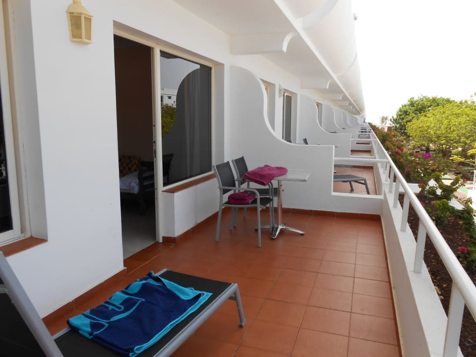 Große Terrasse allsun App.-Hotel Barlovento