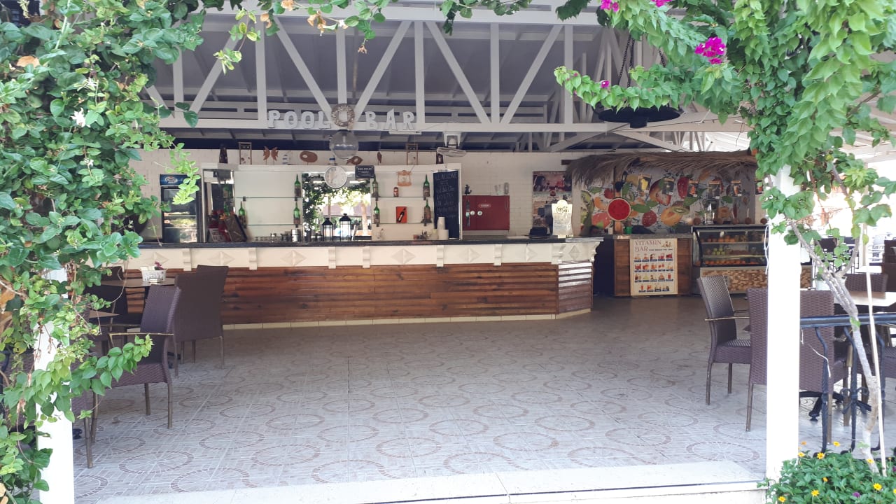 Gastro Club Turtas Beach Hotel