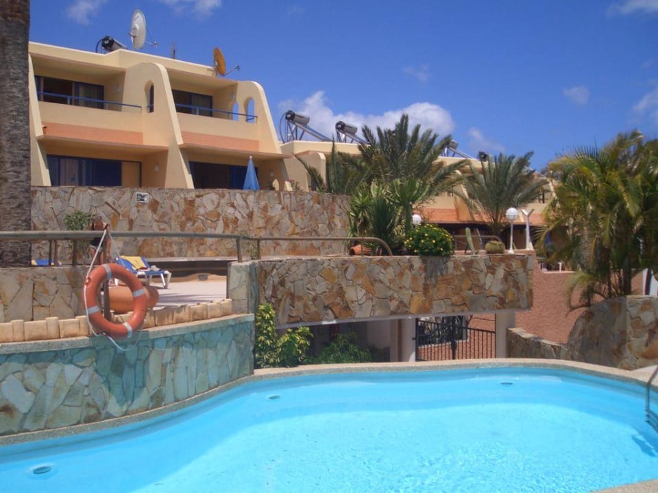 Pool Garden & Sea Boutique Lodging by LIVVO