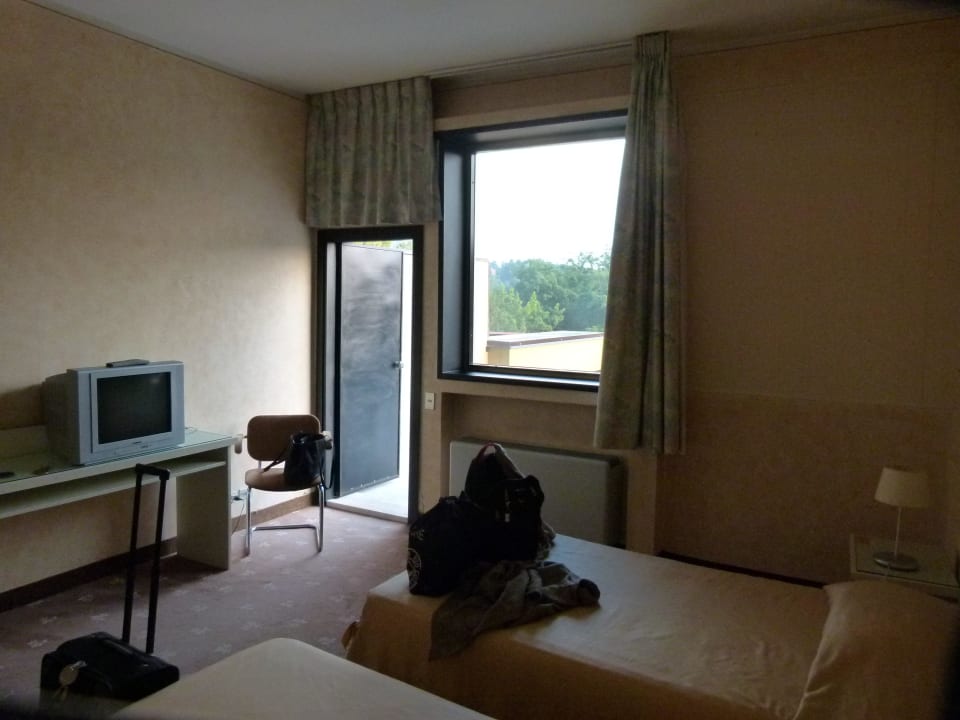 167 Hotel Country Club