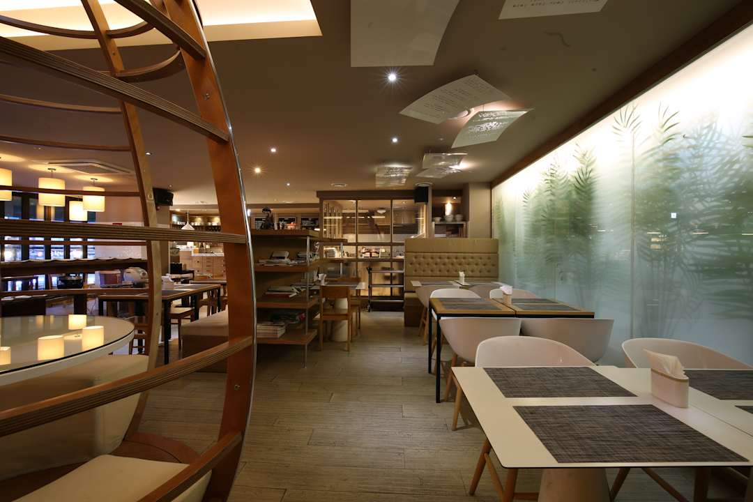 Gastro Sunset Business Hotel