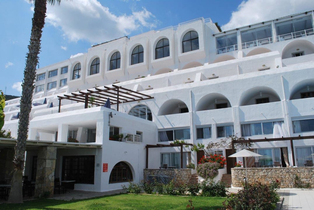 Außenansicht Hotel Istron Bay