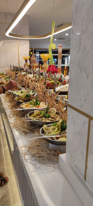 Gastro Iz Flower Side Beach Hotel