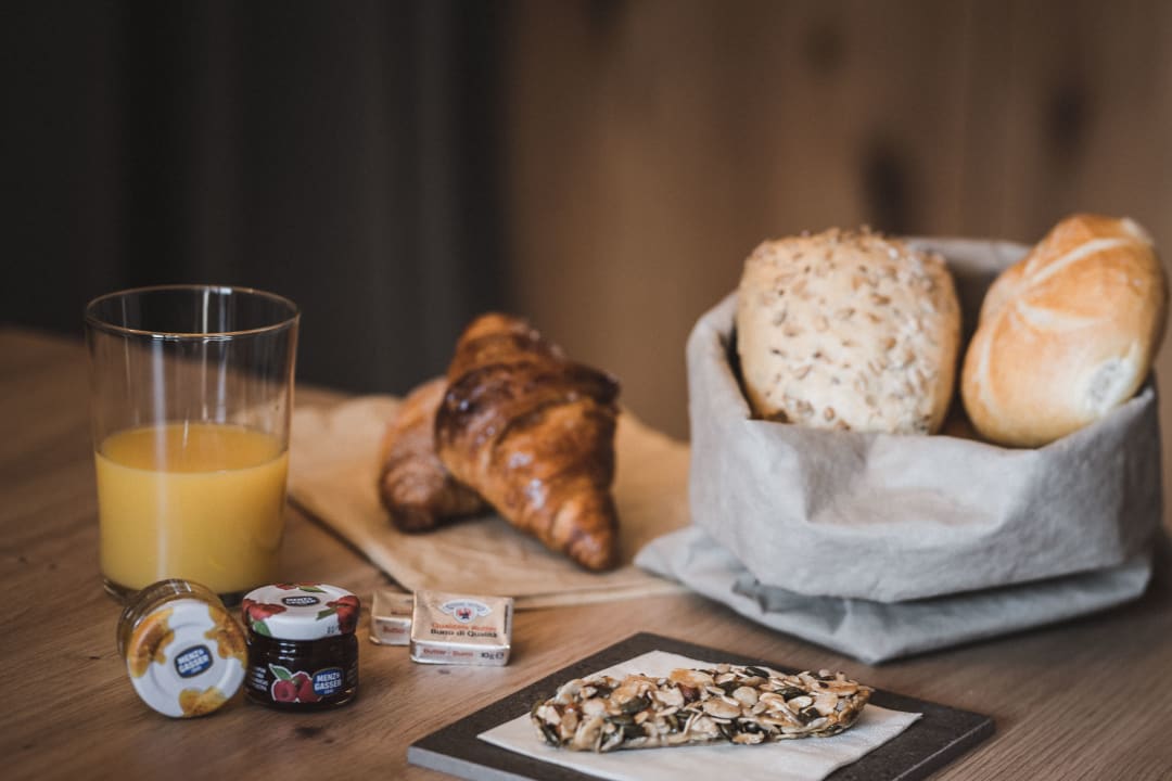 Gastro AhriaPura Apartments