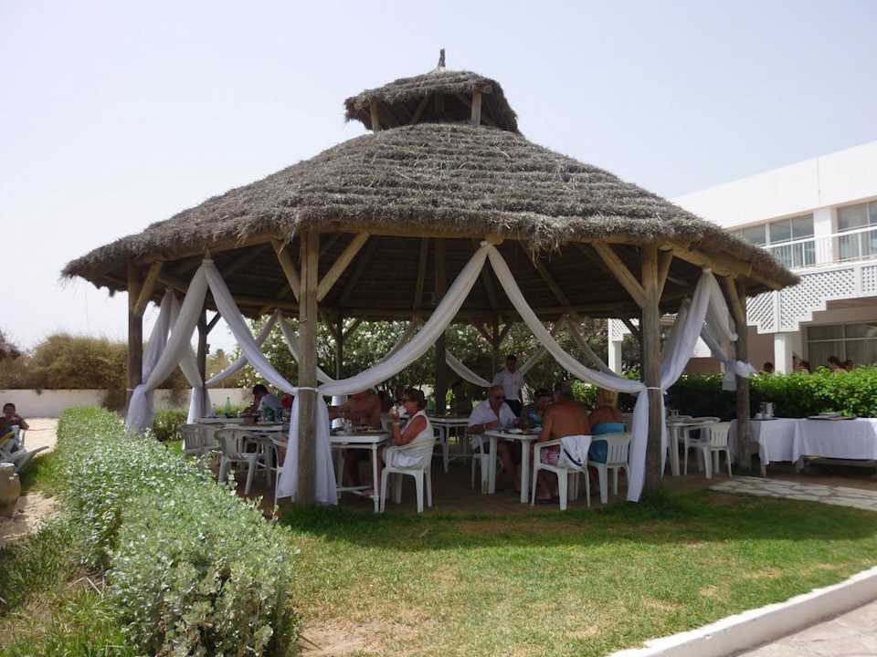 Strandbar Restaurant The Orangers Beach Resort and Bungalows