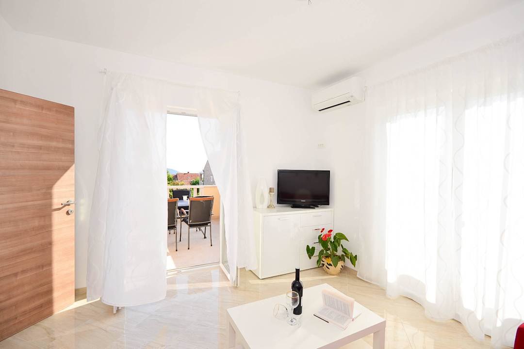 Living room Apartments Ladisic