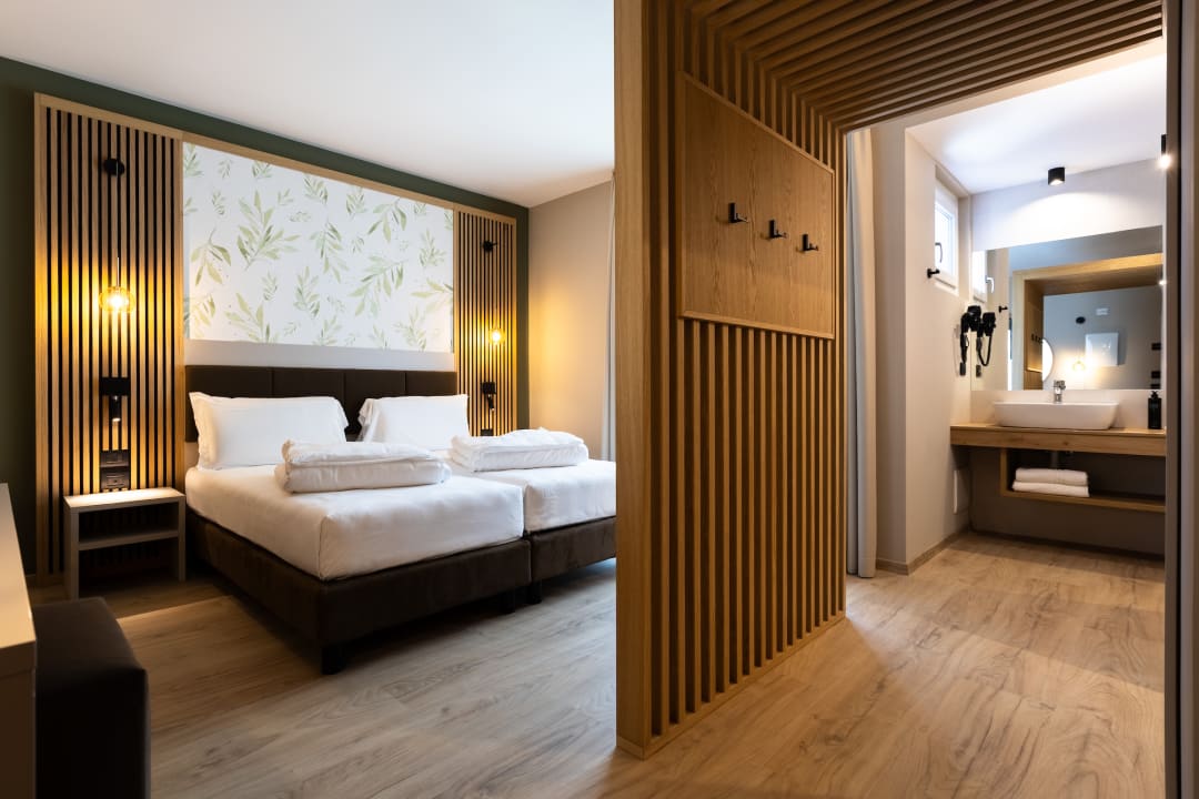 Zimmer Brione Green Resort