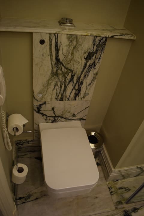 WC im Zimmer The House Hotel Vault Karakoy