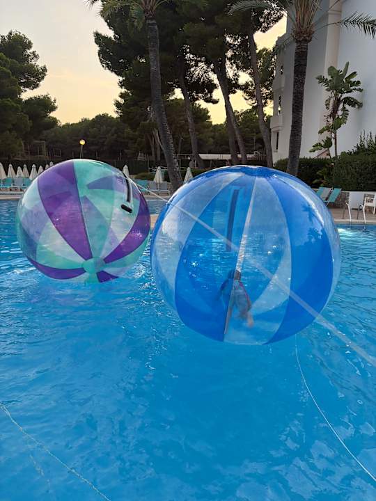 Pool Green Garden Aparthotel