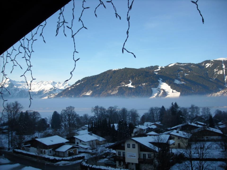 Blick vom Balkon auf Zell am See Hotel St. Hubertushof