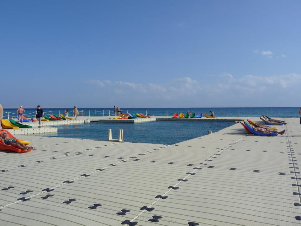 Meerwasserpool Pickalbatros Palace Resort