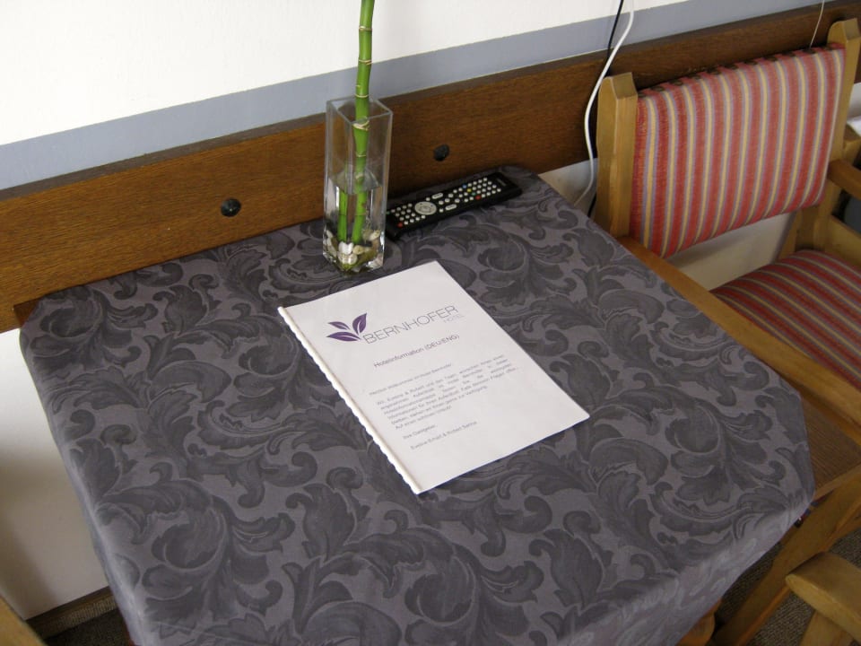 Der Tisch Dahoam by Sarina - Hotel & Suites