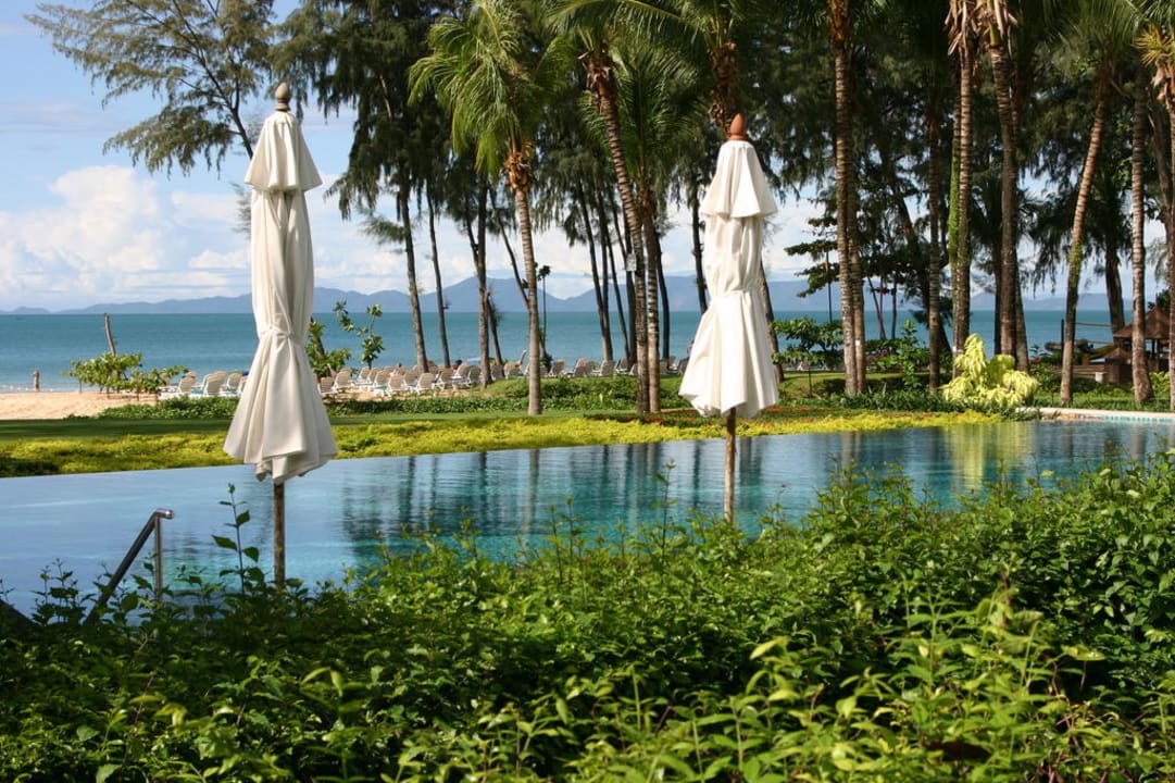 Pool  Dusit Thani Krabi Beach Resort