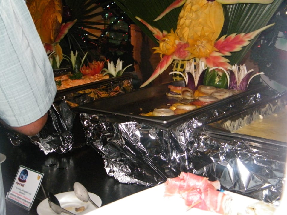 Lavish New Years eve meal TRS Turquesa Hotel - Adults only