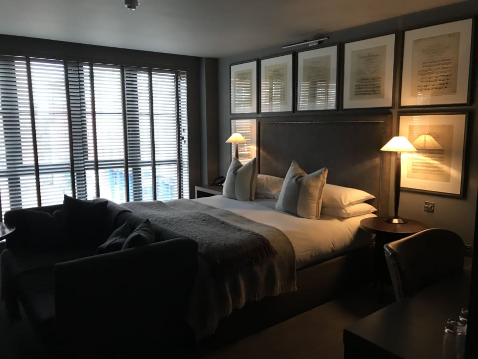 Zimmer Dakota Deluxe Glasgow