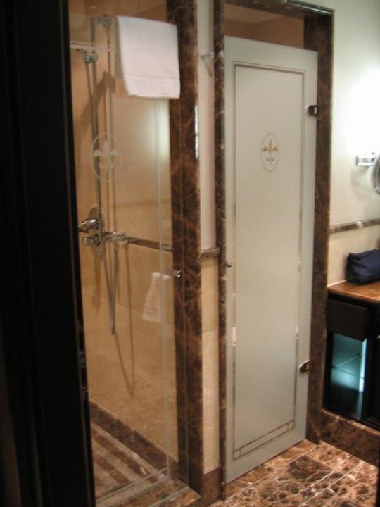 Dusche und Toilette Welcome Parkhotel Euskirchen