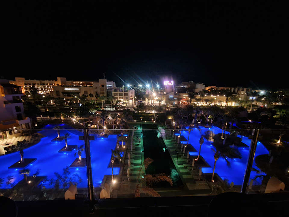 Pool Steigenberger Aqua Magic