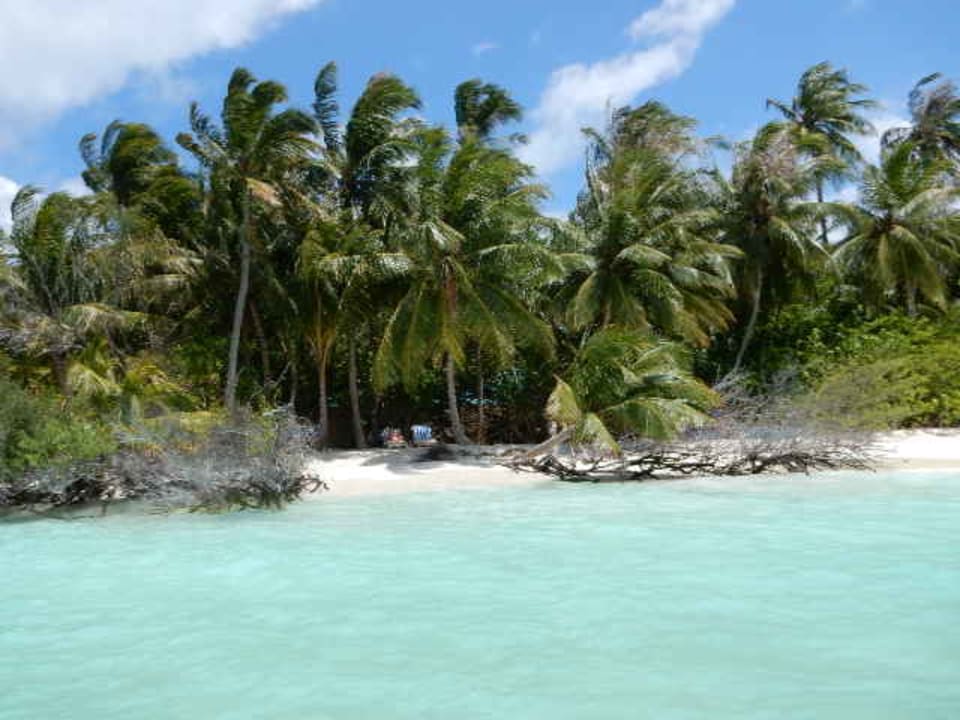 Strand Embudu Village