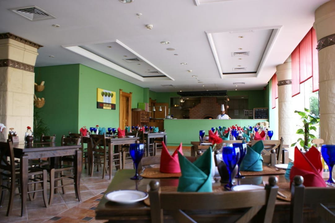  Hotel Coral Beach Resort - Sharjah Coral Beach Resort Sharjah