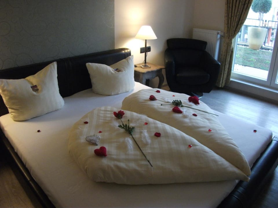 Bett / Sitzeckchen Hotel Villa Toskana