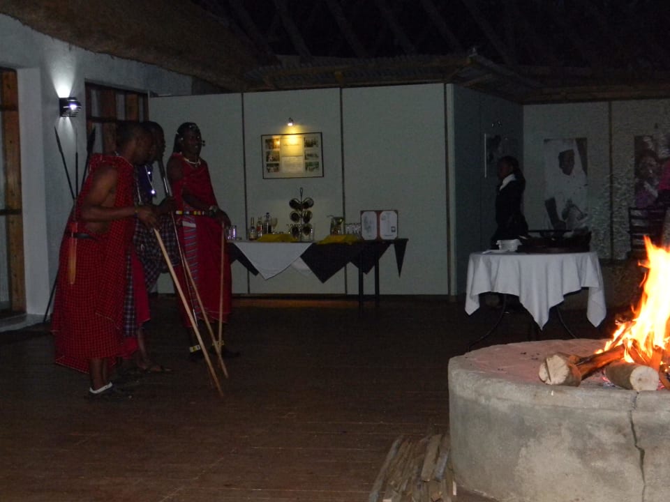 Lagerfeuer Ngorongoro Farm House
