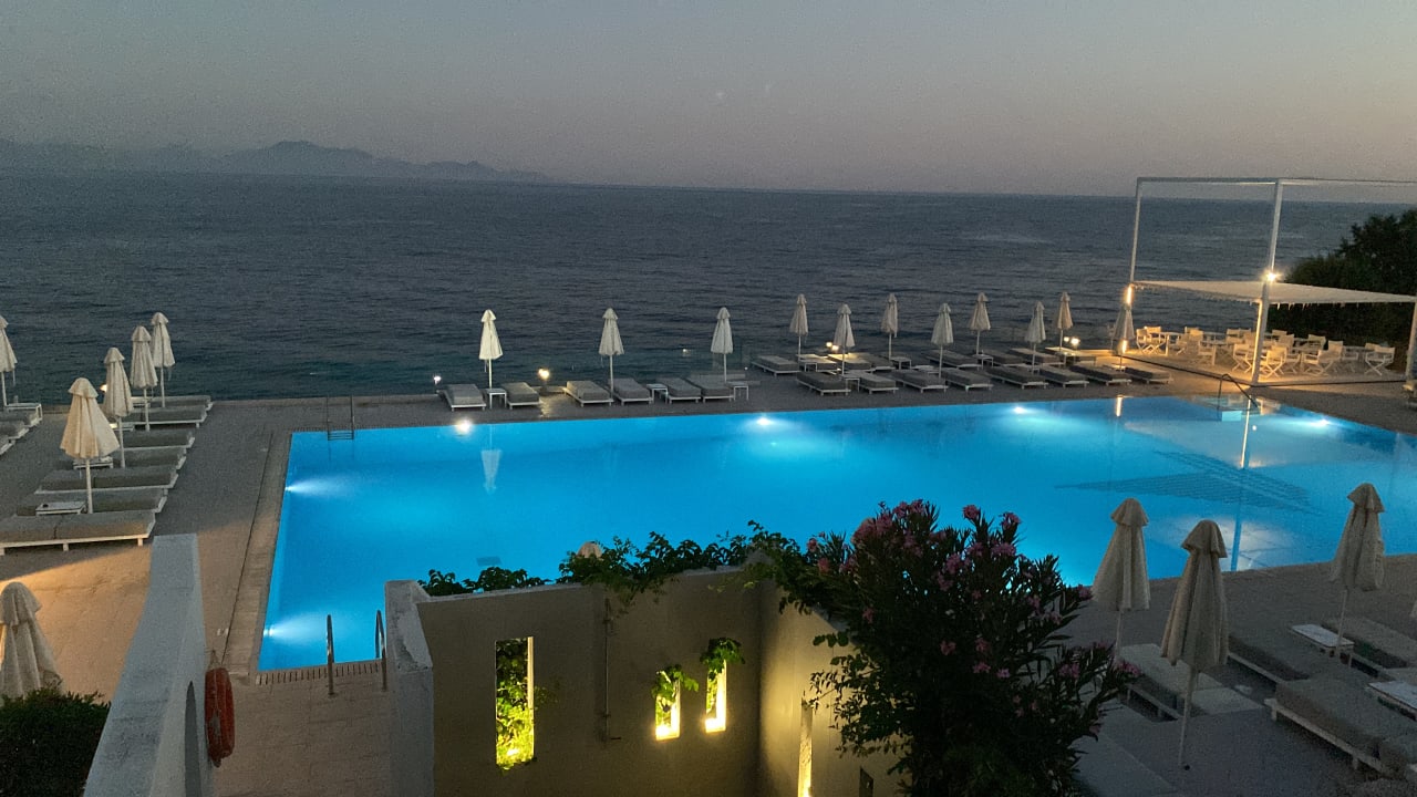 Außenansicht Dimitra Beach Hotel & Suites