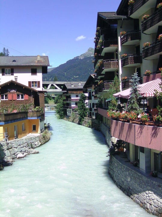 Flußseite Piz Buin Swiss Quality Hotel