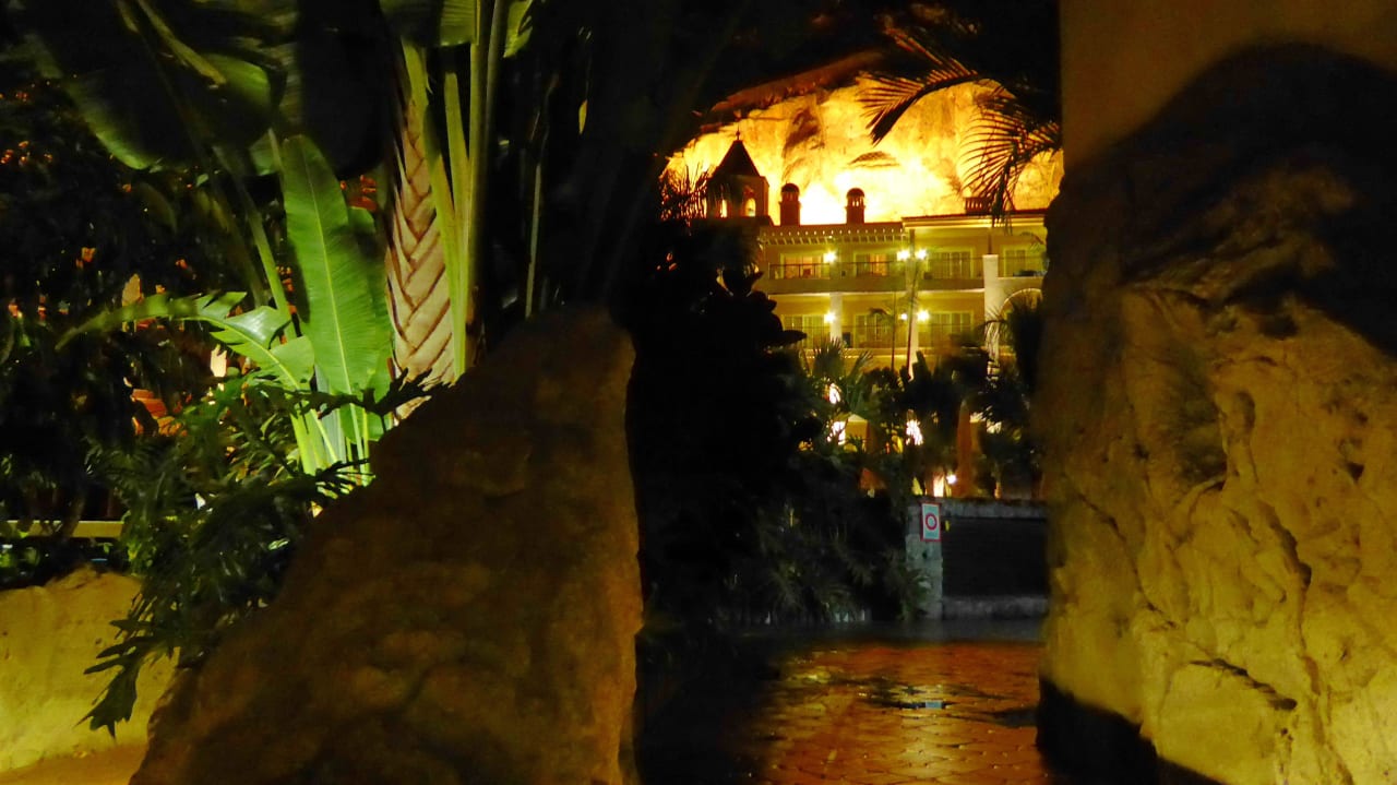 Nachtansicht Hotel Cordial Mogán Playa