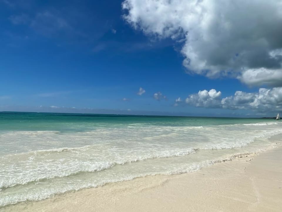 Strand Sultan Sands Island Resort & Spa