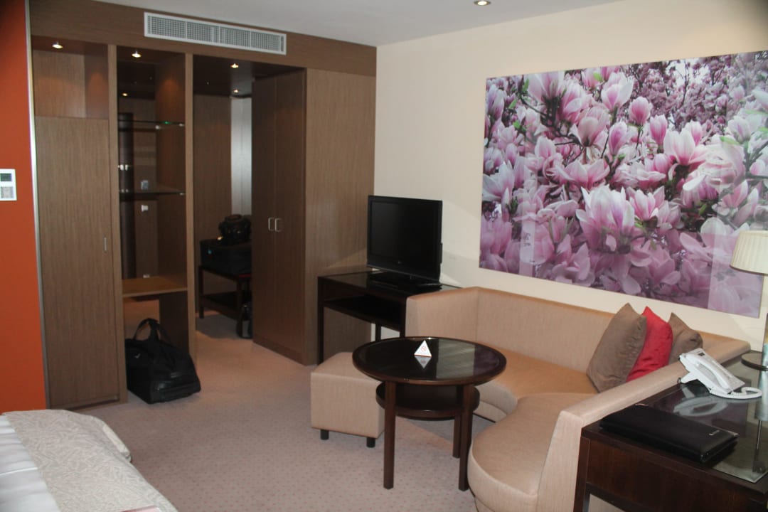 Doppelzimmer zum Innenhof Austria Trend Hotel Savoyen Vienna