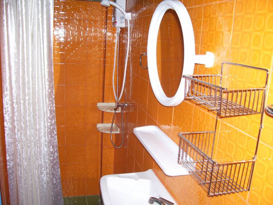 Bungalow -6- Guesthouse Swiss Ticino