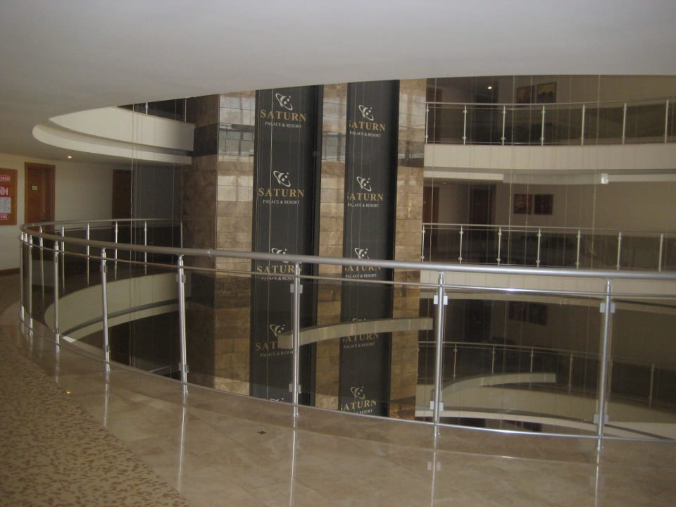 Aufzüge Saturn Palace Resort Hotel
