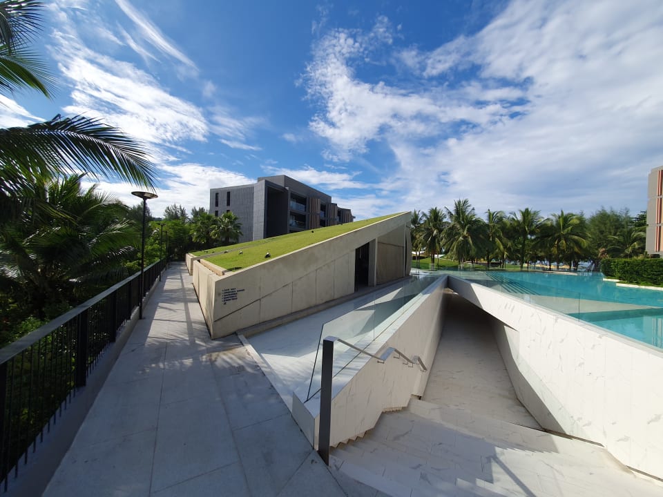 Pool La Vela Khao Lak